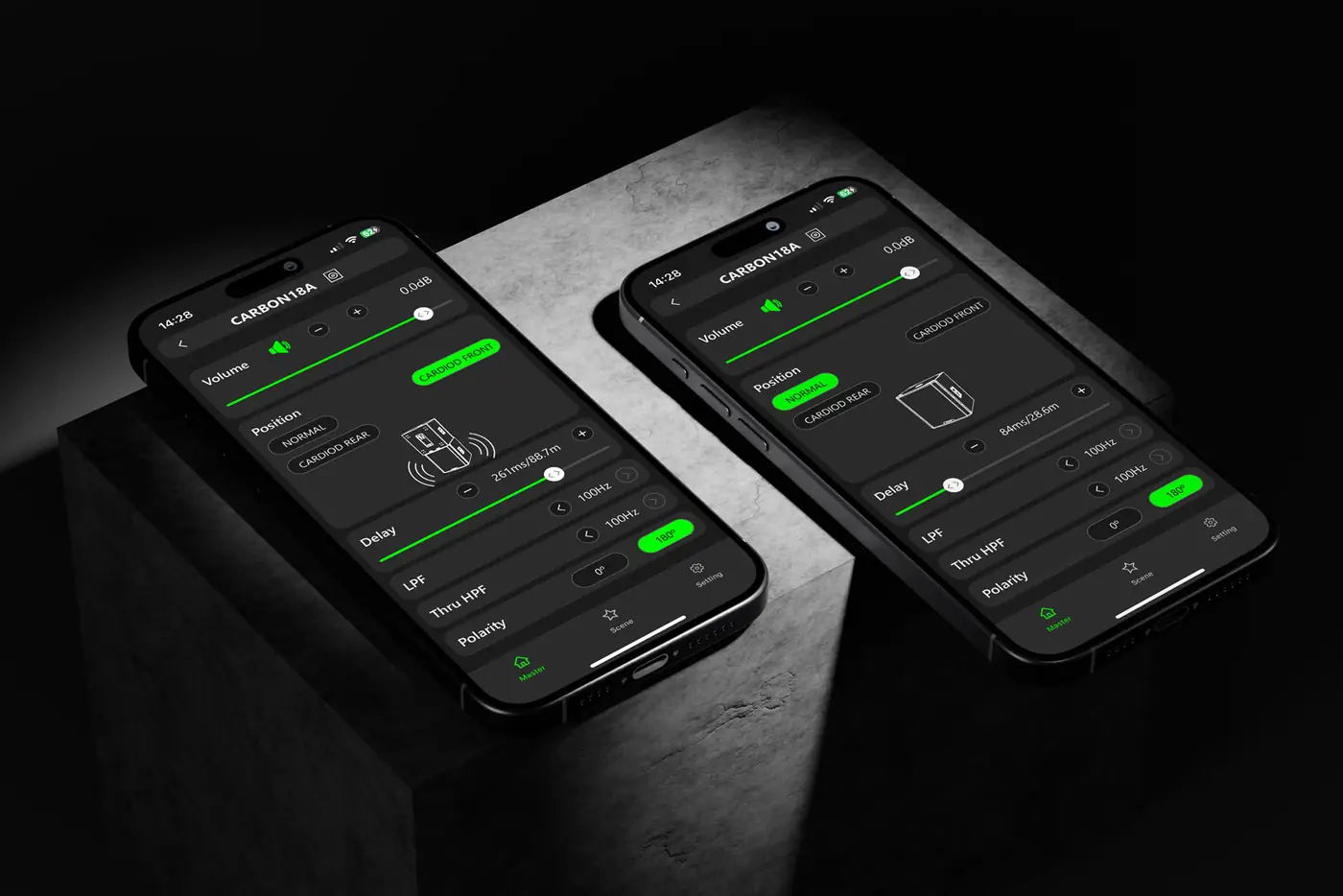 Réglages d’un caisson CARBON18ASub dans l’application CARBONcontrol, sur deux téléphones