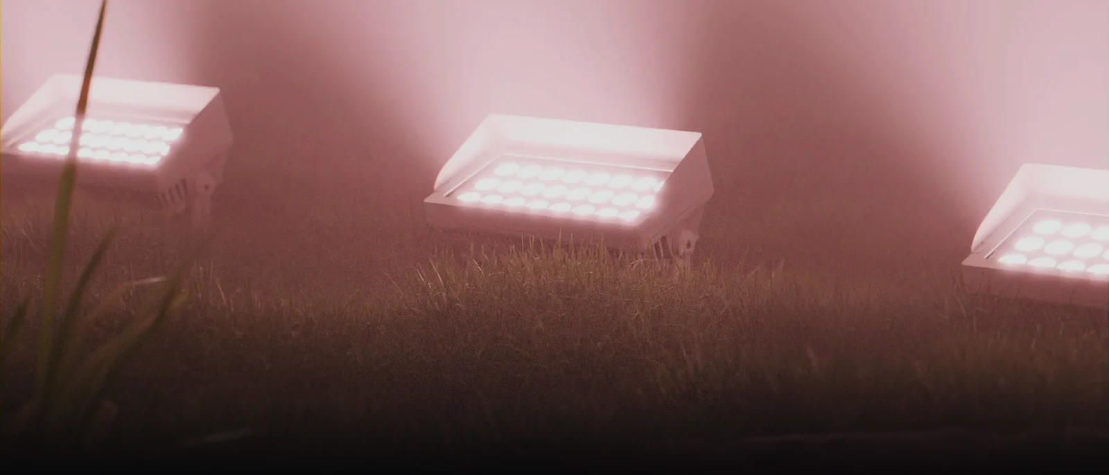 Contest Architectural Lighting — VPANEL-200RGBL
